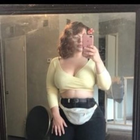 Nacktes geleaktes OnlyFans-Foto von Madeline