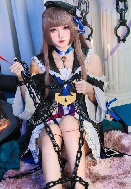 Arisa Cosplay