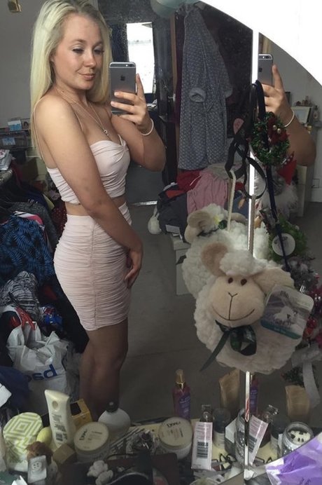 Poppy Hunter Free Teaser Account