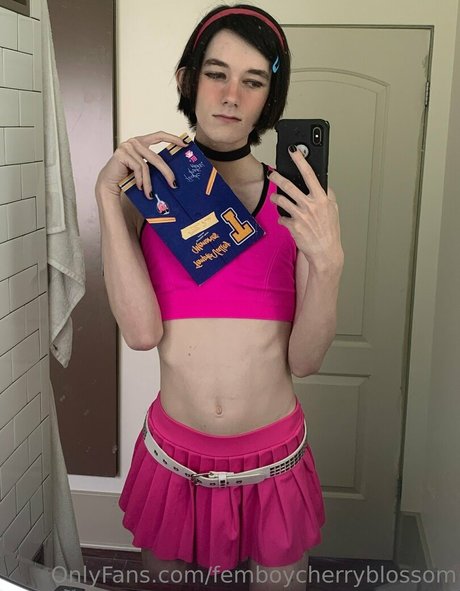 Femboycherryblossom