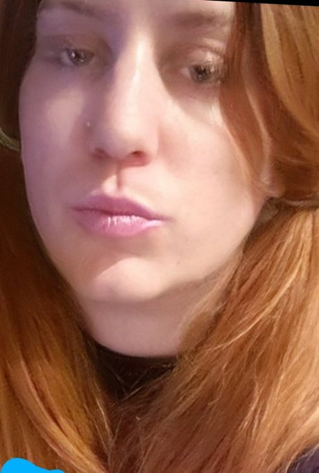 Cdsissysaraa  Cross Dress Pics