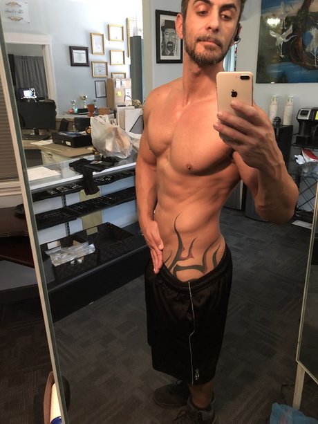 Traveling Tattoo Artist