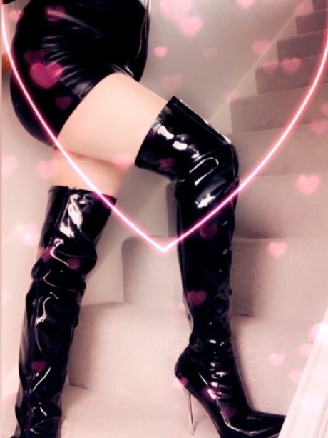 Feet Food Ampamp Travel Mistress