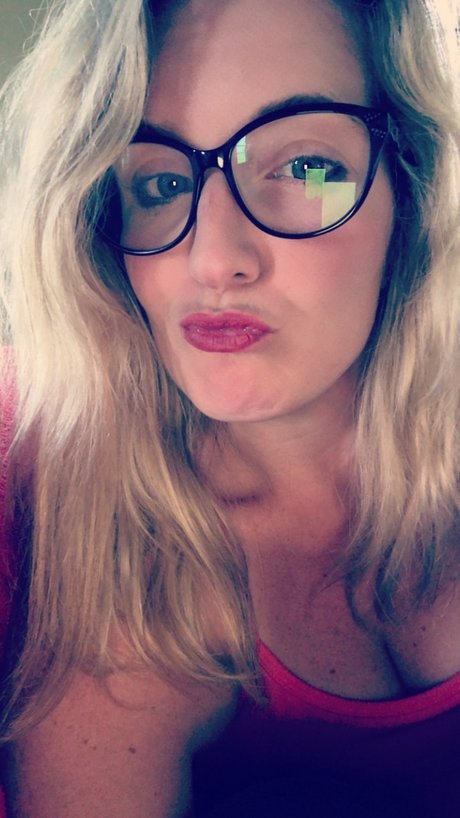 Curvycaligirlgonesouth