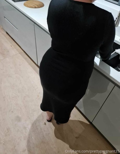 Prettypregnant35