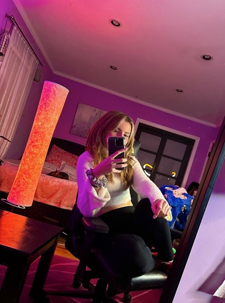 Nacktes geleaktes OnlyFans-Foto von Vkunia