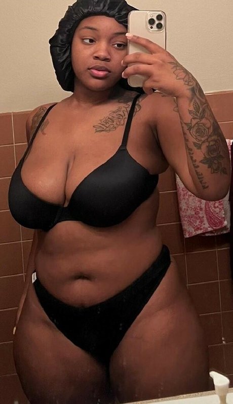 Nacktes geleaktes OnlyFans-Foto von Fdafreakk