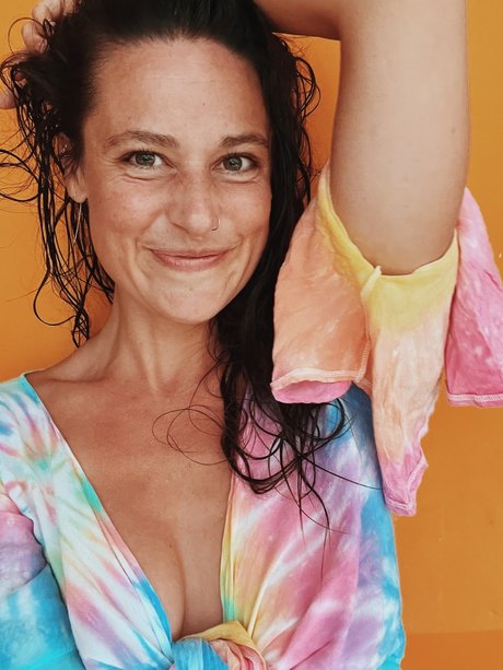 Cha Wildes Pineapple Playroom