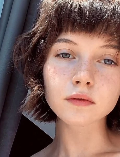 Alisadigital Erotic Art