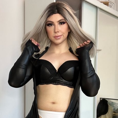 Nacktes geleaktes OnlyFans-Foto von Akame