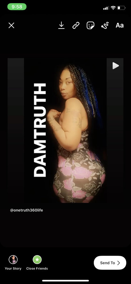 Nacktes geleaktes OnlyFans-Foto von One Truth