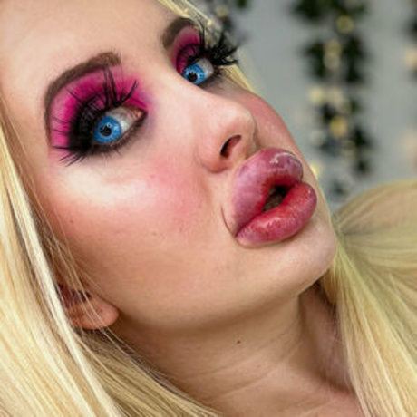 Nacktes geleaktes OnlyFans-Foto von Vivianrosefree