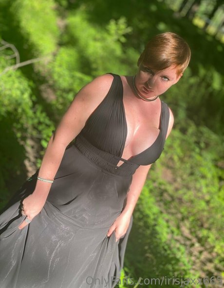 Irisjaxx665