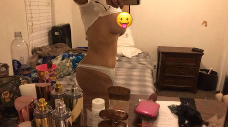 Nacktes geleaktes OnlyFans-Foto von Queenvqueen