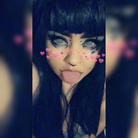 Nacktes geleaktes OnlyFans-Foto von Royal