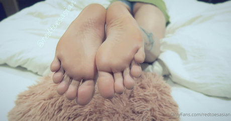 Redtoesasian