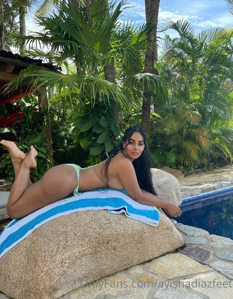 Ayishadiazfeet