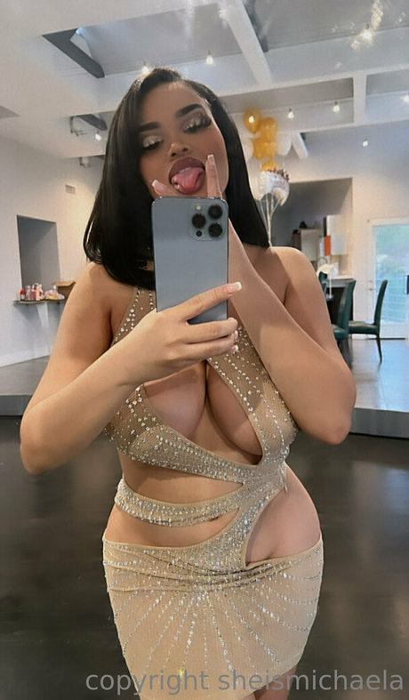 Sheismichaela