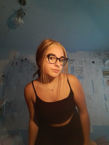 Nacktes geleaktes OnlyFans-Foto von Linda