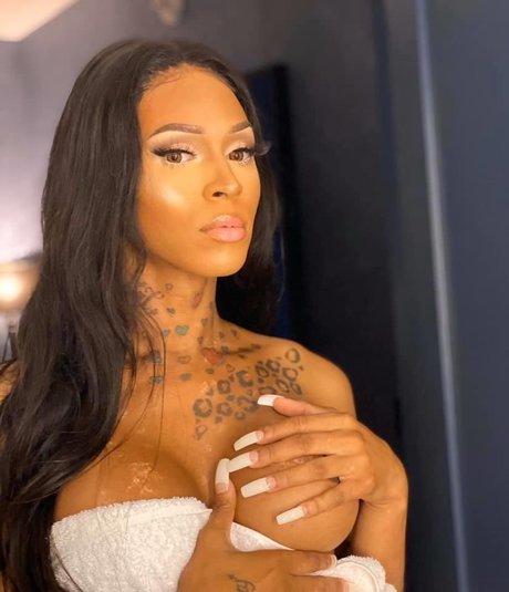 Nacktes geleaktes OnlyFans-Foto von Shannyann