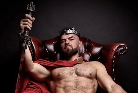 Nacktes geleaktes OnlyFans-Foto von Masterbaytes