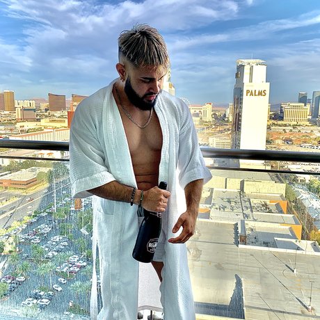 Nacktes geleaktes OnlyFans-Foto von Ihnternal