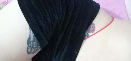 Nacktes geleaktes OnlyFans-Foto von Korall