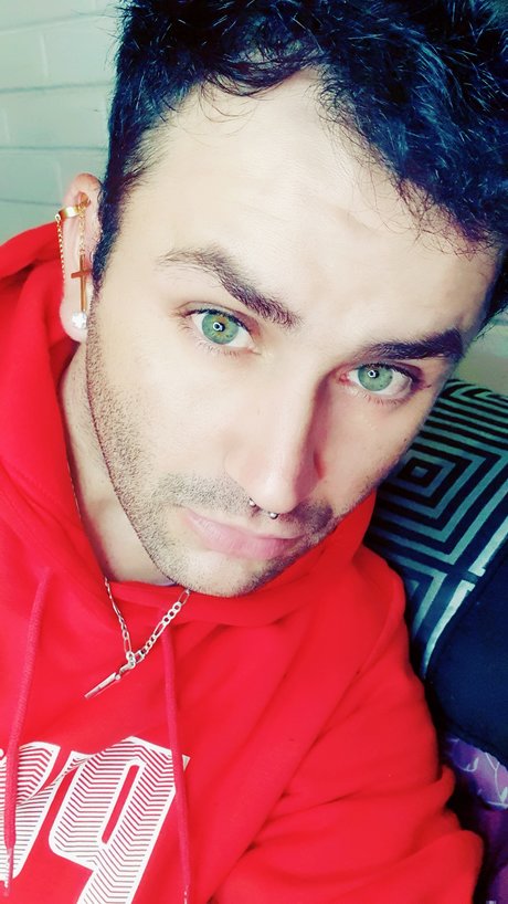 Nacktes geleaktes OnlyFans-Foto von Gareth