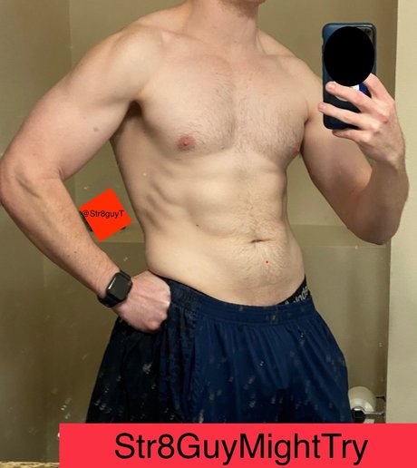 Nacktes geleaktes OnlyFans-Foto von Str8guymighttry