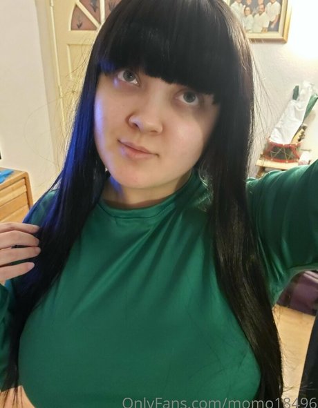 Momo18496