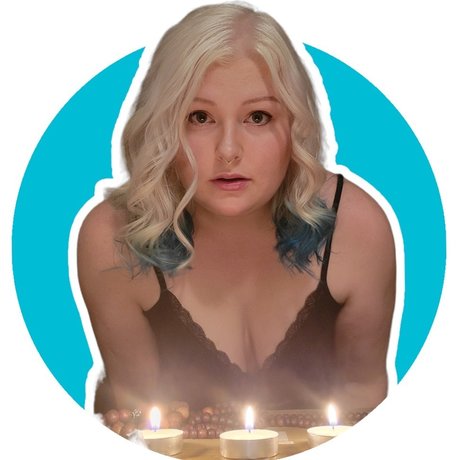 Madame Marie Queen Of 3