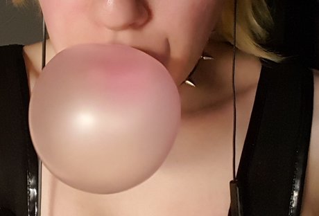 Quirky Quinn  Feet Booty Ampamp More