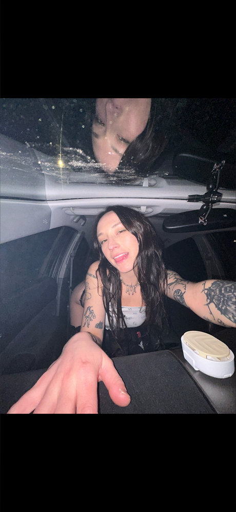 Nacktes geleaktes OnlyFans-Foto von Pearl