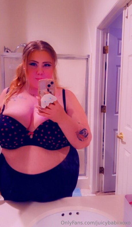 Juicybabiixoxo