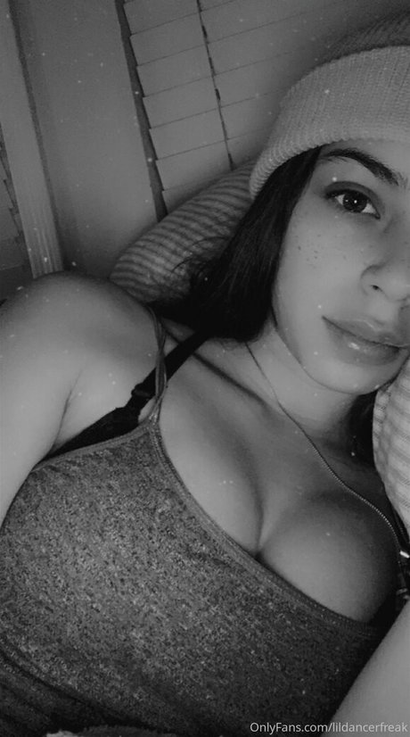 Lildancerfreak