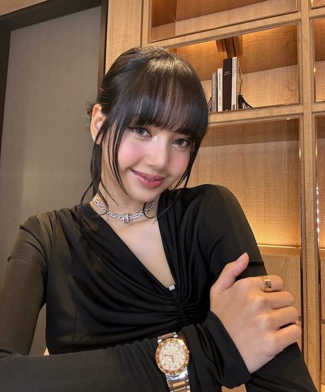 Lisa Blackpink