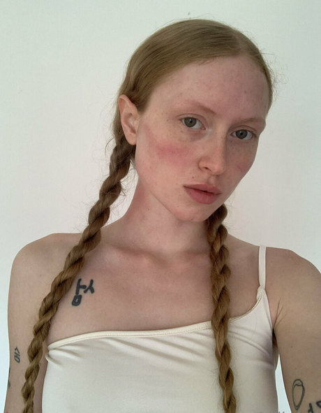 Nacktes geleaktes OnlyFans-Foto von Lilkristi