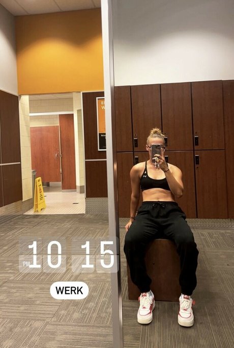 Nacktes geleaktes OnlyFans-Foto von Kailanovak