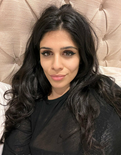 Mistresssophiasahara