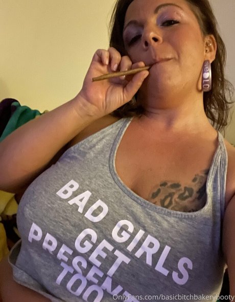 Basicbitchbakerybooty