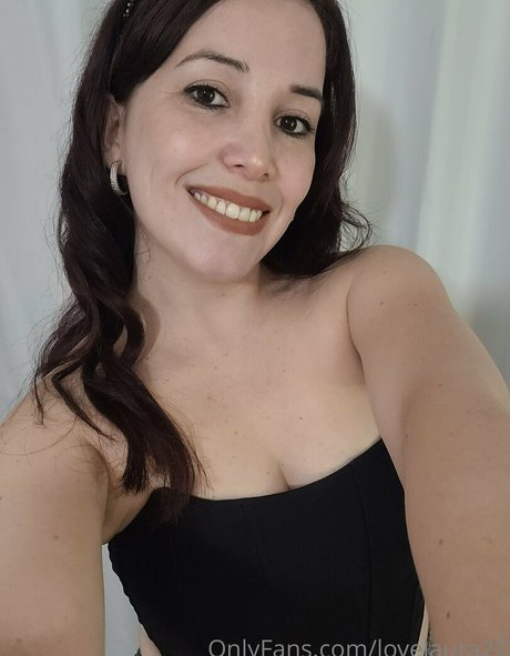 Lovelaura22