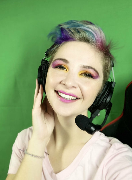 Cherryfoxjk