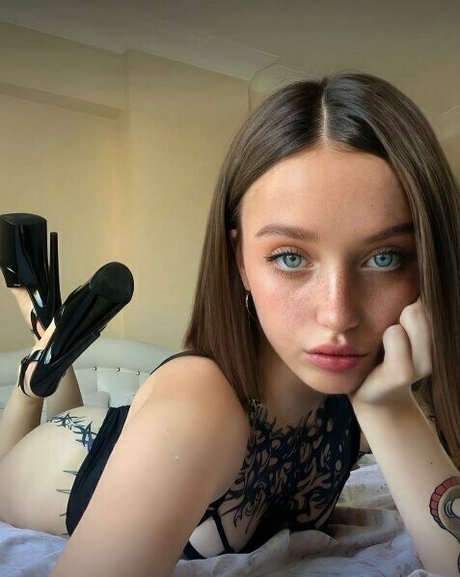 Nacktes geleaktes OnlyFans-Foto von Foxymi69