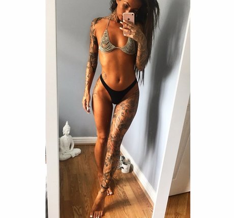 Victoria Vikki Blendell