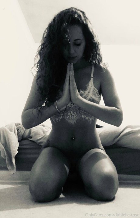 Daniellarose
