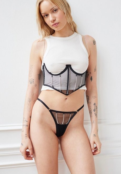 Lindsay Vrckovnik Linmick