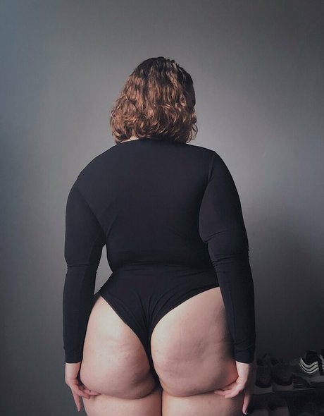 Nacktes geleaktes OnlyFans-Foto von Sweeetvfree