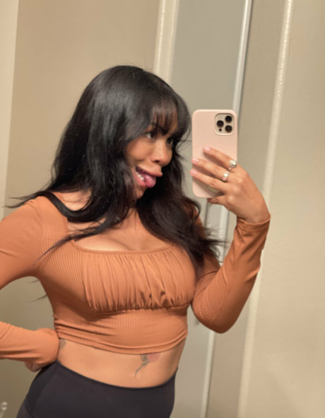 Thatonegirlmikeyvlogs