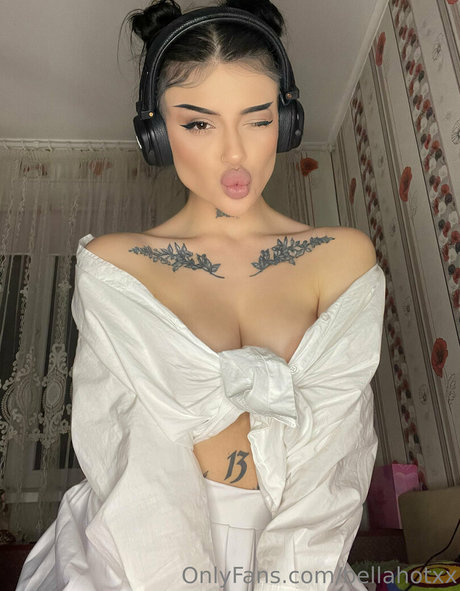 Bellahotxx