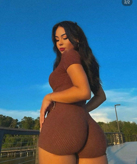 Nacktes geleaktes OnlyFans-Foto von Bzosaaa Belen